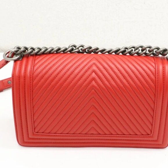 Chanel Medium Chevron Boy Bag - Red - Picture 5 of 16